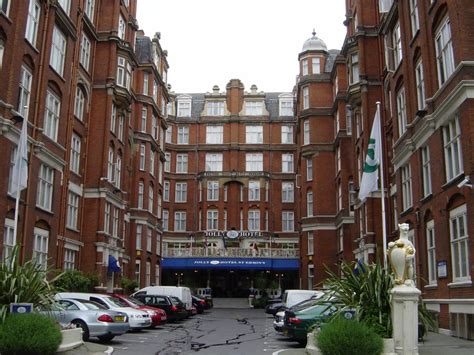 Top 10 Oldest And Most Popular Hotels In London