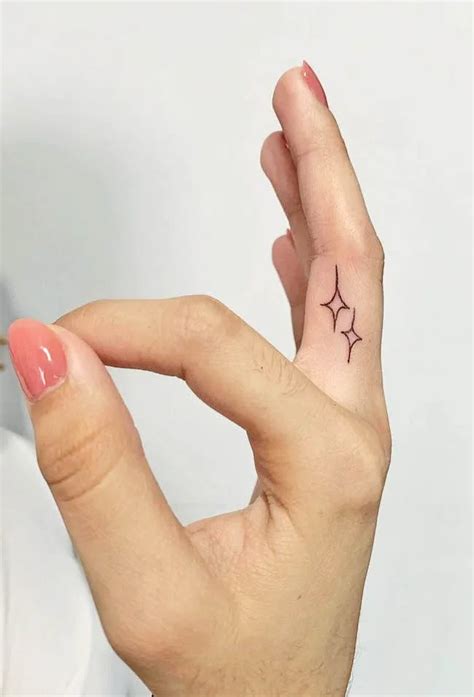 Details 81 Finger Tattoos Stars Ineteachers