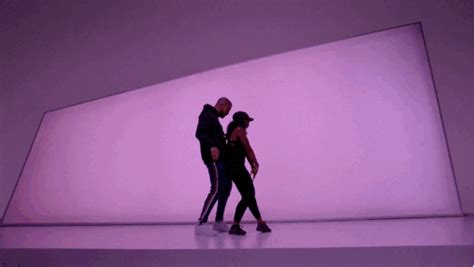 Heres Drakes Hotline Bling Video Complex