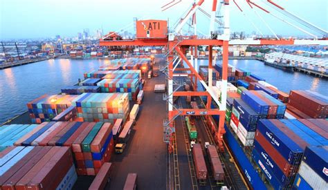 Lockdown Impact Cargo Volume At Major Ports Slip In Q1 Bilyonaryo