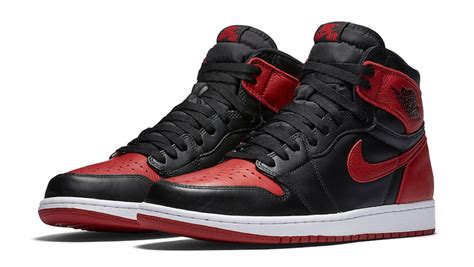 Every time the shoe was worn, jordan was fined $5,000 per game, but nike paid for all the fees. Air Jordan 1 Bred 2016 Release Date - Sneaker Bar Detroit