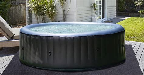 A Practical Guide To Insulate Your Inflatable Hot Tub 5 Ways