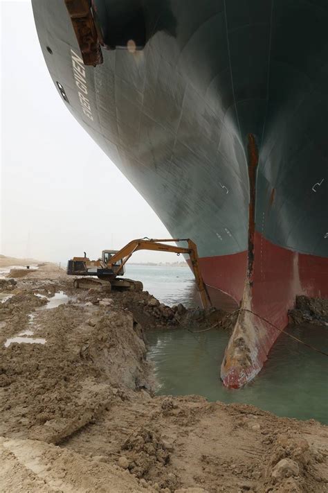 Apr 01, 2021 · the blockage of the suez canal by the beached ever given container ship has prompted fresh international efforts to find an alternative to the world's most important shipping corridor. Suez Canal Traffic Suspended As Efforts Continue To