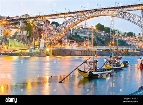 Douro River Ponte Dom Luis I Dusk Porto Portugal Stock Photo Alamy