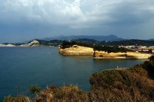 Największe atrakcje turystyczne na Korfu Co trzeba zobaczyć MAPA