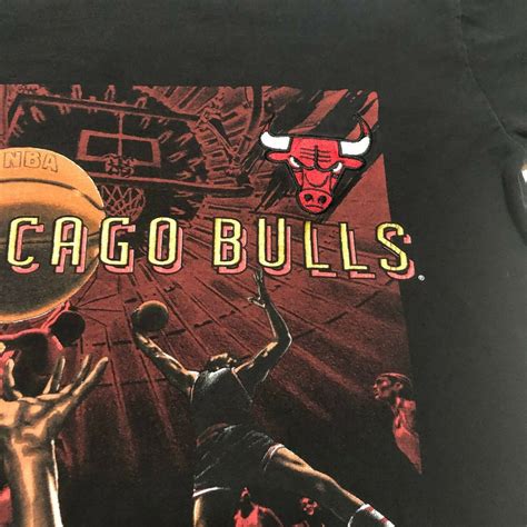 Vintage Chicago Bulls Mens T Shirt Size Medium Black Etsy