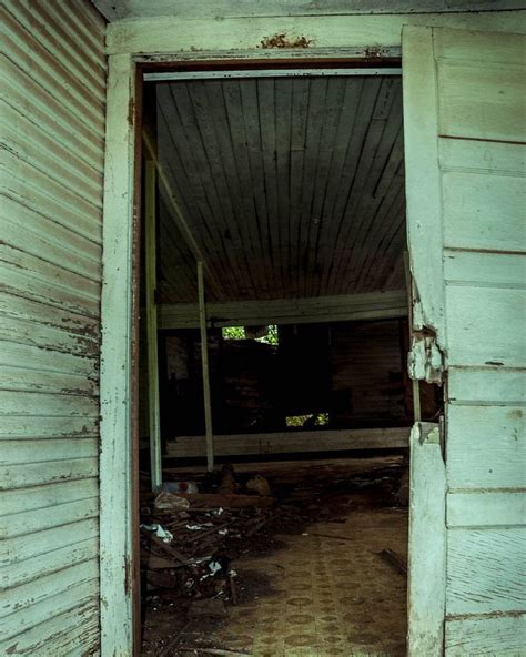 Abandoned Schoolhouse In The East Texas Ghost Town Waneta