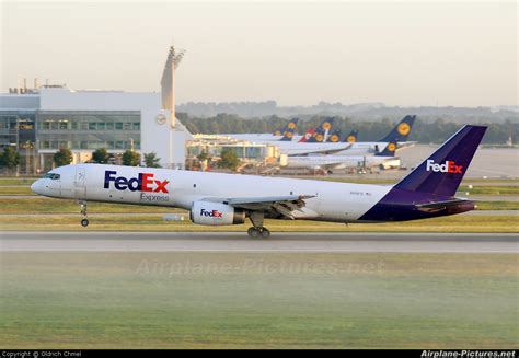N918fd Fedex Federal Express Boeing 757 200f At Munich Photo Id