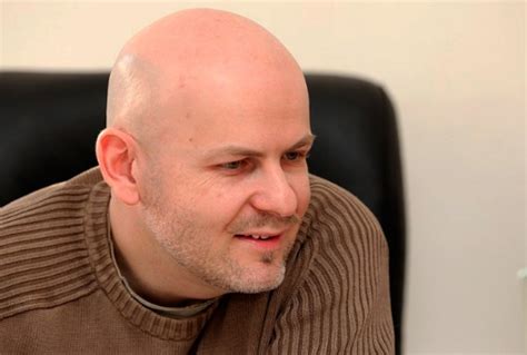 Сборник юмористических рассказов олеся бузины — ироничный взгляд на главный вопрос всех эпох — половой. На Украине убит журналист и писатель Олесь Бузина