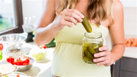 why do people crave pickles when pregnant