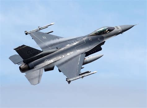 All The Reasons Why The Air Forces F 16 Is Still A Deadly Plane The