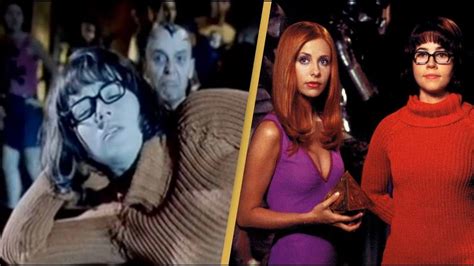 Deleted Scooby Doo Scenes Reveal Velma And Daphne Had An Affair Youtube