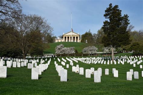 Sacred Duty A Soldiers Tour At Arlington National Cemetery Lower