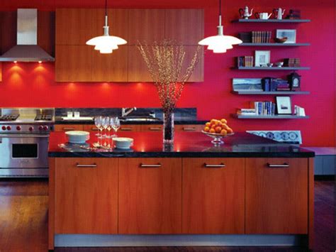 We've rounded up some of the best crimson walls we could find from our house tour archives to prove just how versatile this color is. 30 best Red Kitchen Walls images on Pinterest | Kitchens ...