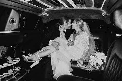 Little White Wedding Chapel | Intimate Las Vegas Elopement — Las Vegas