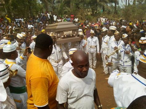 Burial Ceremony Of Dede One Day Live Photos By Vivian Gist
