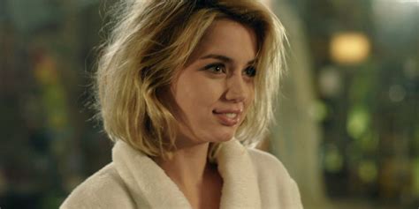 Ana de Armas Talks About The Moment She Transformed Into Marilyn Monroe 