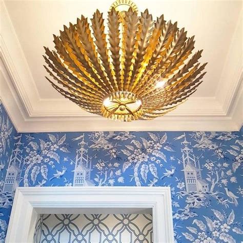 Hampton Large Chandelier Large Chandeliers Chandelier Powder Room