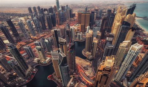 Dubai United Arab Emirates Skyscrapers Wallpaper Architecture