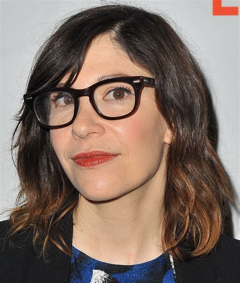 Carrie Brownstein Is In The New Season Of Curb Your Enthusiasm