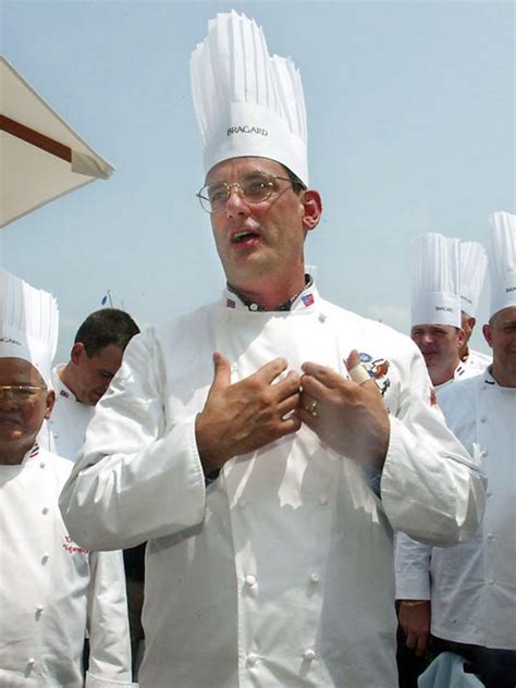 Searchers Find Body Of Missing Ex White House Chef