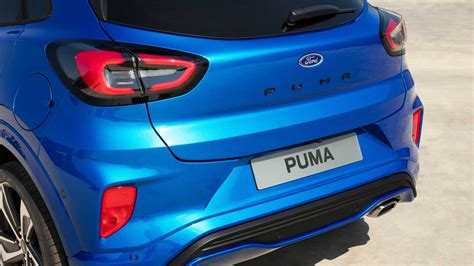 A compact suv that's just as stylish as it is smart, the ford puma dares to be different. Le foto ufficiali della nuova Ford Puma, il crossover ...