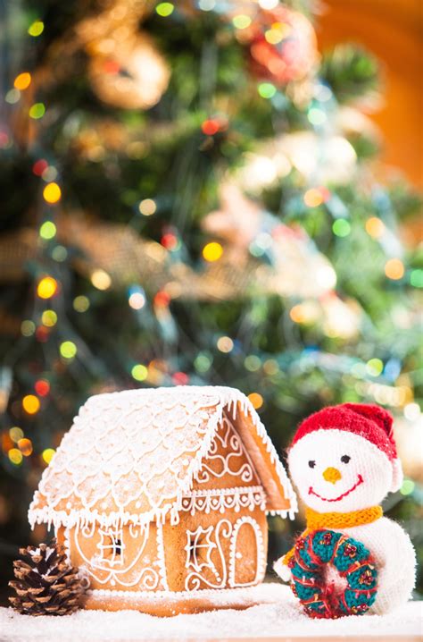 Many diets are advertised to help you lose weight. WatchFit - Healthy Christmas snacks - start indulging now!