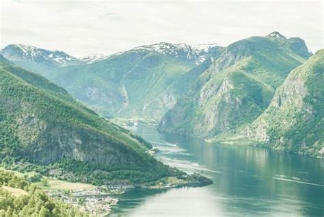Unesco World Heritage Centre Document West Norwegian Fjords
