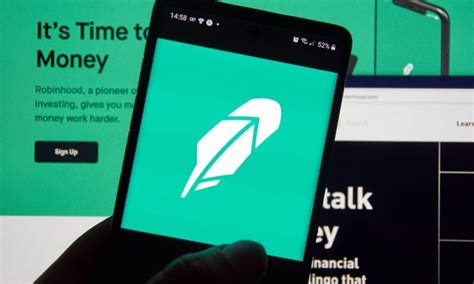 Robinhood's shares are priced ahead of its ipo and ready to trade on thursday. Reddit Investors May Shun Robinhood IPO | PYMNTS.com