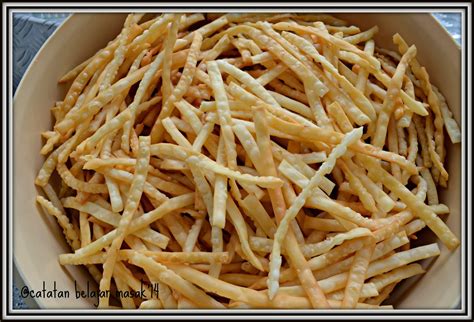 Check spelling or type a new query. Kue Bawang Renyah | Catatan Belajar Masak