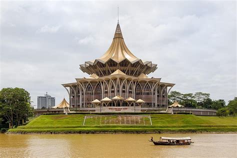 Dari destinasi wisata alam hingga wisata budaya dan sejarah. 50 Aktiviti & Tempat Menarik Di Kuching Sarawak POPULAR