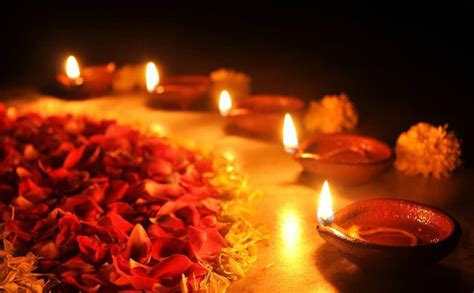 Diwali Traditions 5 Diwali Customs And Traditions You Should Know About Viralhub24