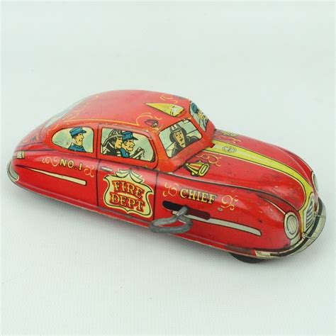 Vintage Marx No 1 Fire Department Chief Tin Wind Up Toy Car 6 12