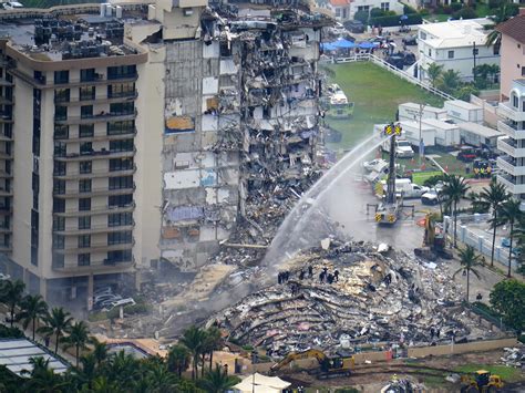 Florida Building Collapse More Champlain Towers Residents Sue Condo Board Live Updates Miami