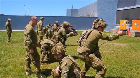 Elite Combat Skills Australian Infantry With Kinetic Fighting Youtube