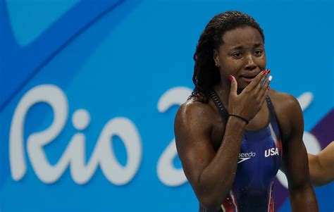 Simone Manuel Becomes First African American Woman To Win Swim Gold