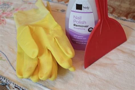 Here's how to remove super glue residue from metal, wood, plastic, or fabric. How to Remove Super Glue From Metal | Hunker