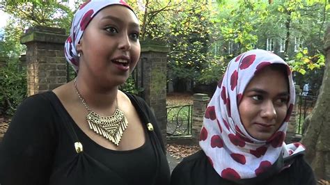 Poppy Hijab Marks Muslim Soldiers Victoria Cross 100 Years Ago Youtube