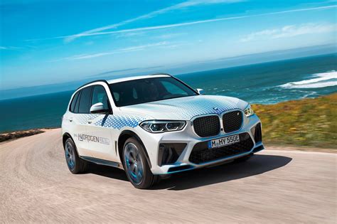 Ceo Of Bmw Says Hydrogen Smarter Than Electric Rhyzon