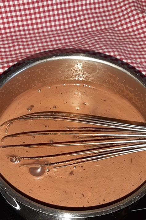 Lass das gemisch dann noch etwa 5 min. Cremiges Nutella Eis selber machen mit und ohne ...