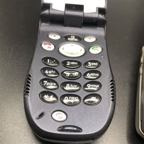 Lot Of 2 Vintage Motorola Nextel Flip Phones V60i I90c Complete As Is