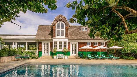 Buy This Historic Hamptons Mansion Hampton Mansion Mansions The