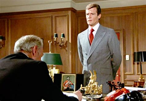 1974 Film Man With The Golden Gun Sir Roger Moore Photo 40610324