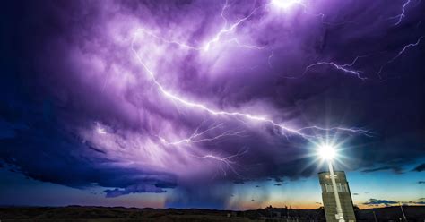 Photographer captures Montana's amazing storms