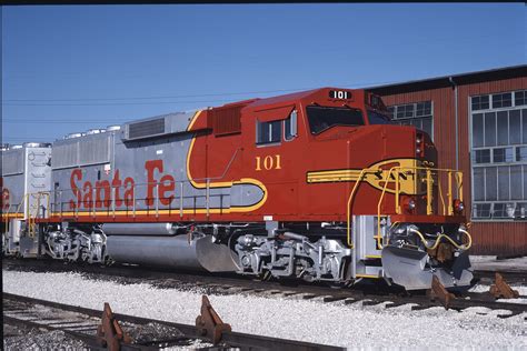 Atchinson Topeka And Santa Fe Railway Bnsf Baureihe Gp60m