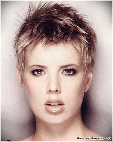 Pixie Haircuts For Round Faces 3 Short And Curly Haircuts