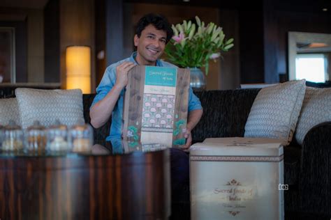 Michelin Star Awarded Chef Vikas Khanna Joins Hands With