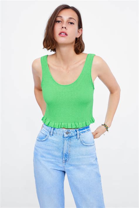 Cute Basic Crop Tops To Wear Literally Everywhere This Summer Worldlifestylenews Com