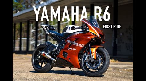 Best 600cc Sport Bike Ever 2019 Yamaha R6 First Ride Youtube