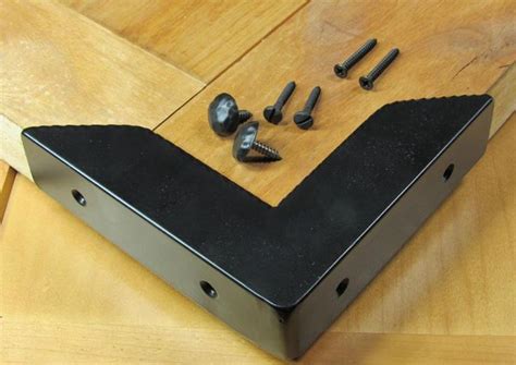 3.9 out of 5 stars. Rustic Decorative Corner Protector with notched edge | Corner protectors, Decorative corner ...